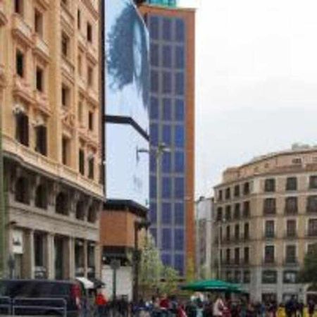 Apartamento Sotano En Gran Via Madryt Zewnętrze zdjęcie