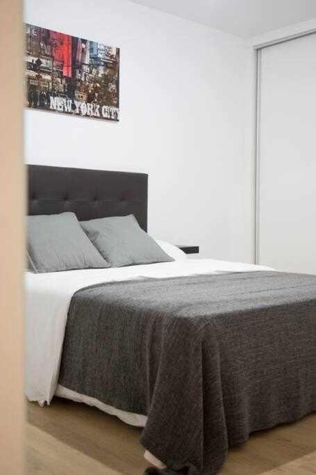 Apartamento Sotano En Gran Via Madryt Zewnętrze zdjęcie