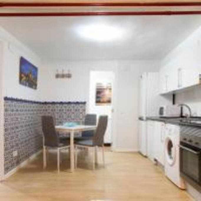 Apartamento Sotano En Gran Via Madryt Zewnętrze zdjęcie