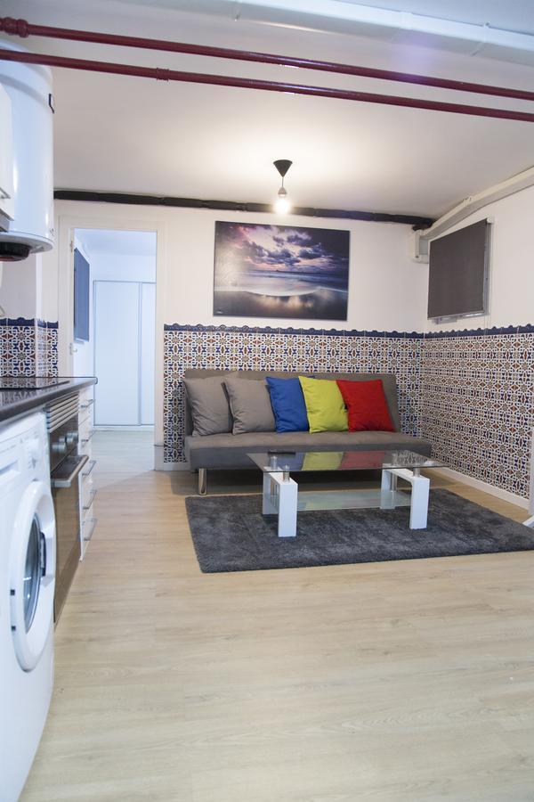 Apartamento Sotano En Gran Via Madryt Zewnętrze zdjęcie